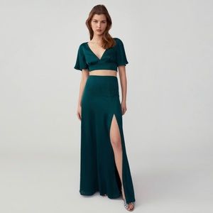 Fame and Partners Custom Flutter Sleeve Set